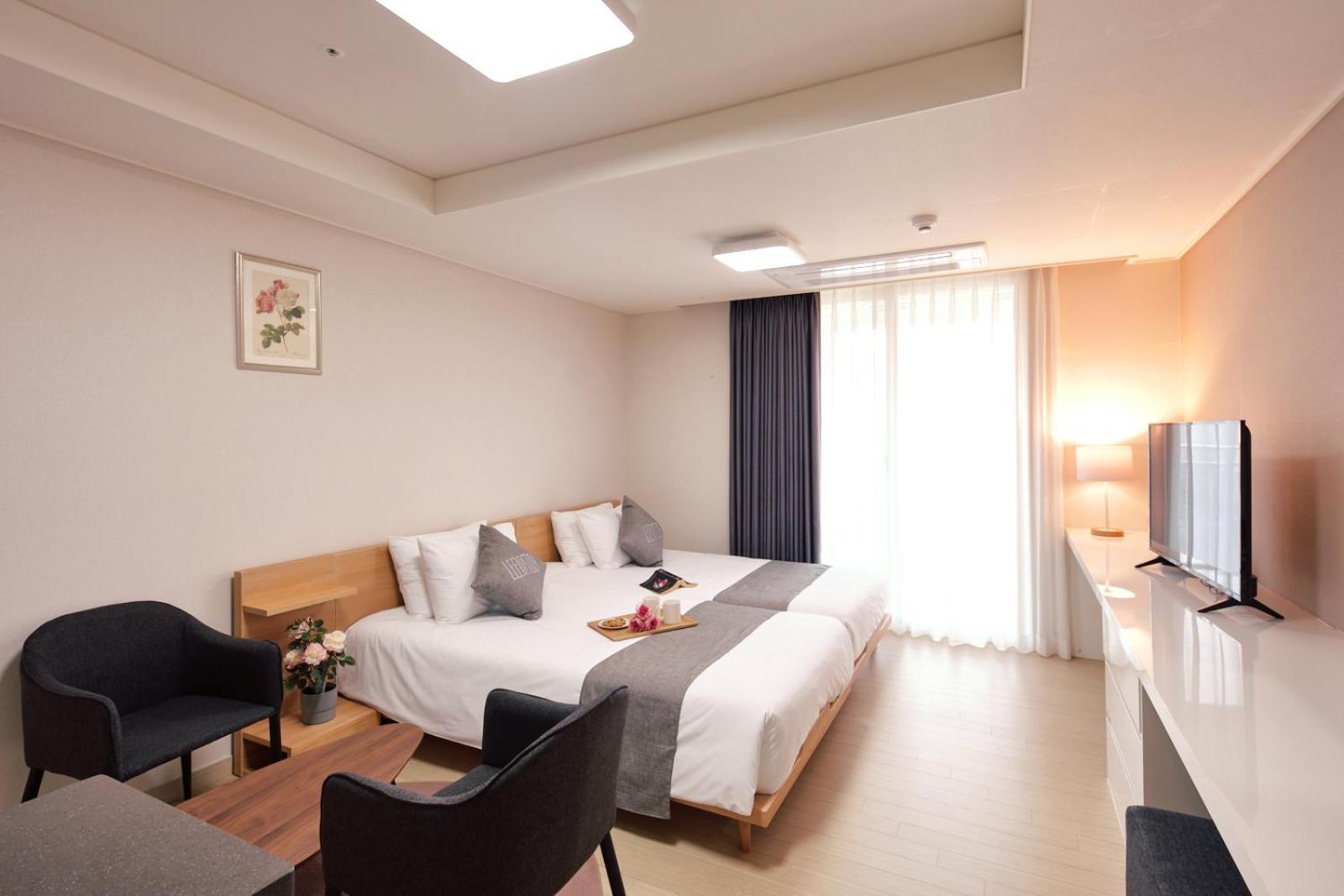 Geoje Leein Stay Hotel Exterior photo