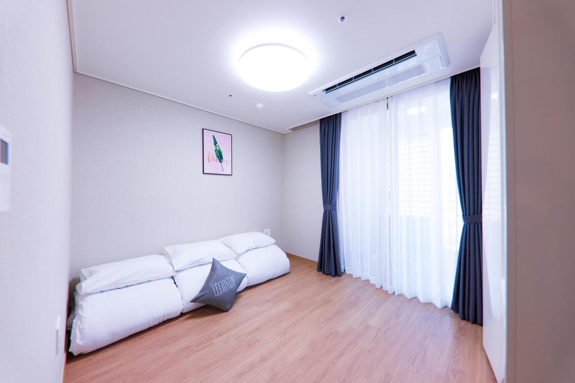 Geoje Leein Stay Hotel Exterior photo